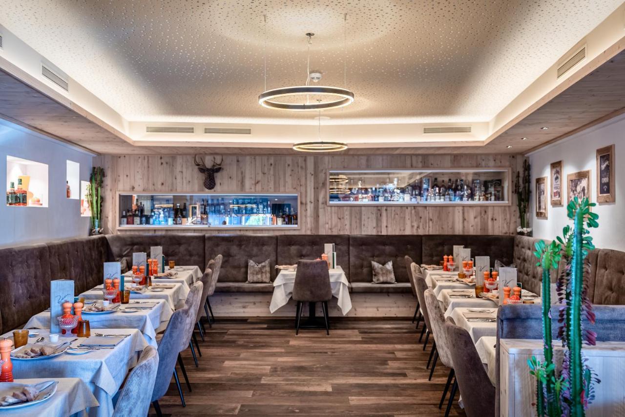 Vier Jahreszeiten Wellnessresort Achensee Маурах Екстериор снимка