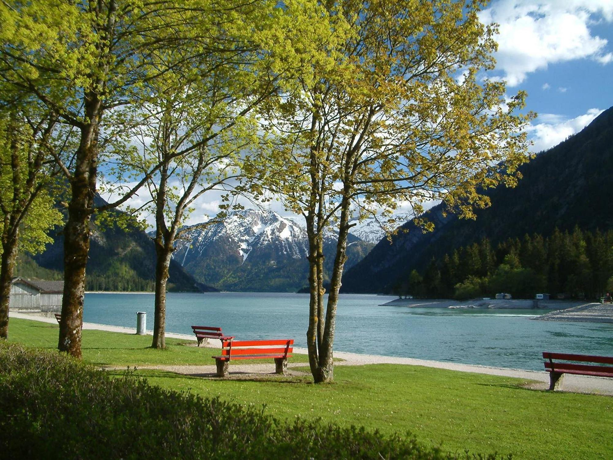 Vier Jahreszeiten Wellnessresort Achensee Маурах Екстериор снимка