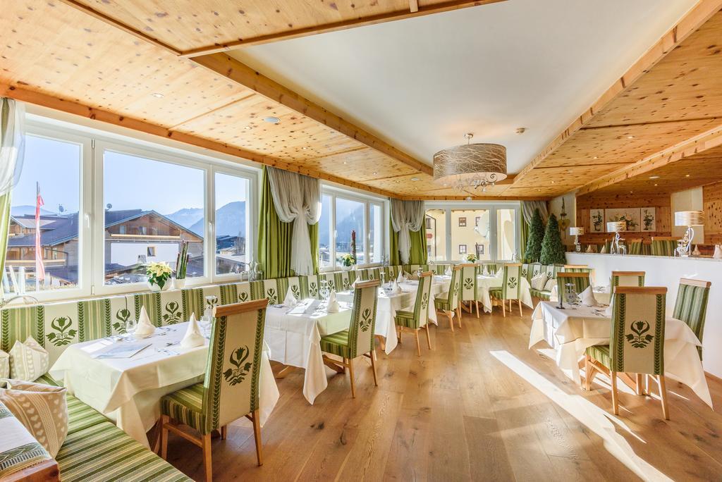 Vier Jahreszeiten Wellnessresort Achensee Маурах Екстериор снимка