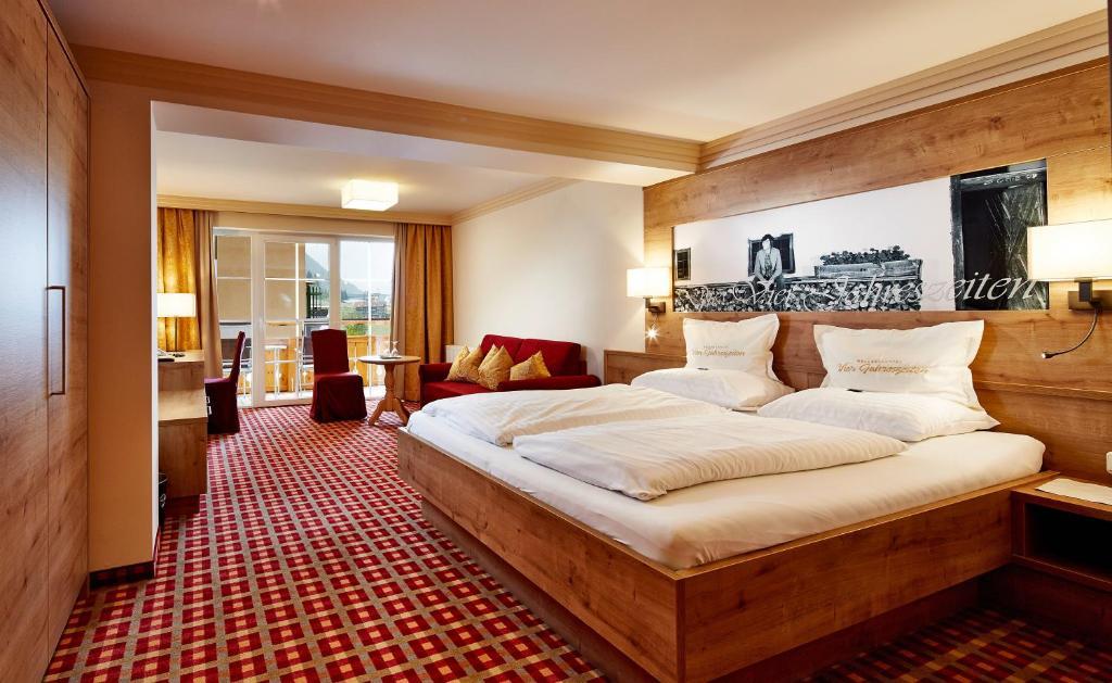 Vier Jahreszeiten Wellnessresort Achensee Маурах Стая снимка